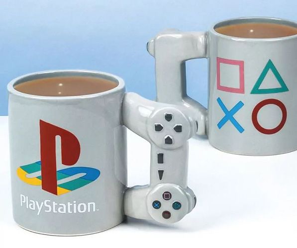 Paladone Playstation - Controller mug.JPG